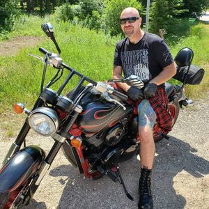 Meet your Posher, Maya